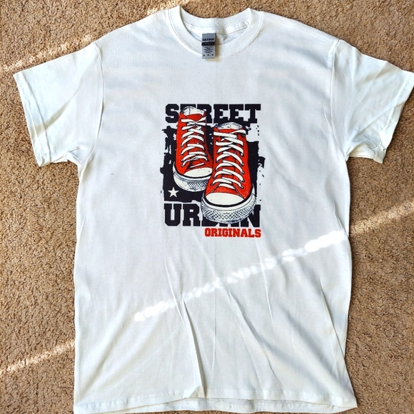 Streetwear Shoes T Shirt - Picture 1 of 3